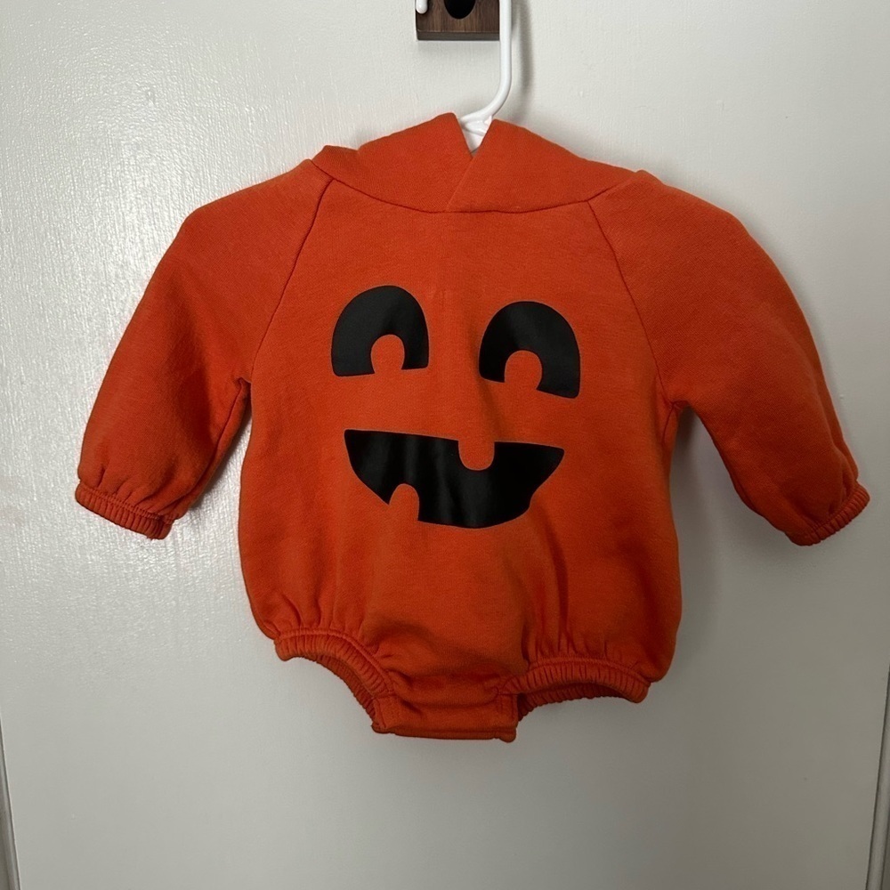 Old Navy Halloween Jumper